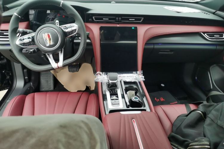 Used Hongqi H5 2025 2.0T Automatic Xuan Ying Edition Center Console