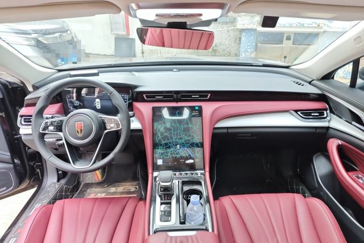 Used Hongqi H5 2025 1.5T DCT Qiyun 500 000th Unit Commemorative Edition Center Console