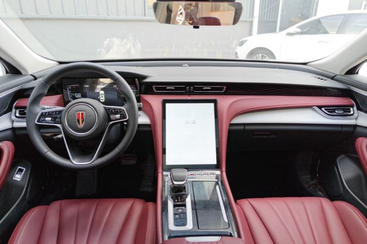 Used Hongqi H5 2025 1.5T DCT Qiyun 500 000th Unit Commemorative Edition Center Console