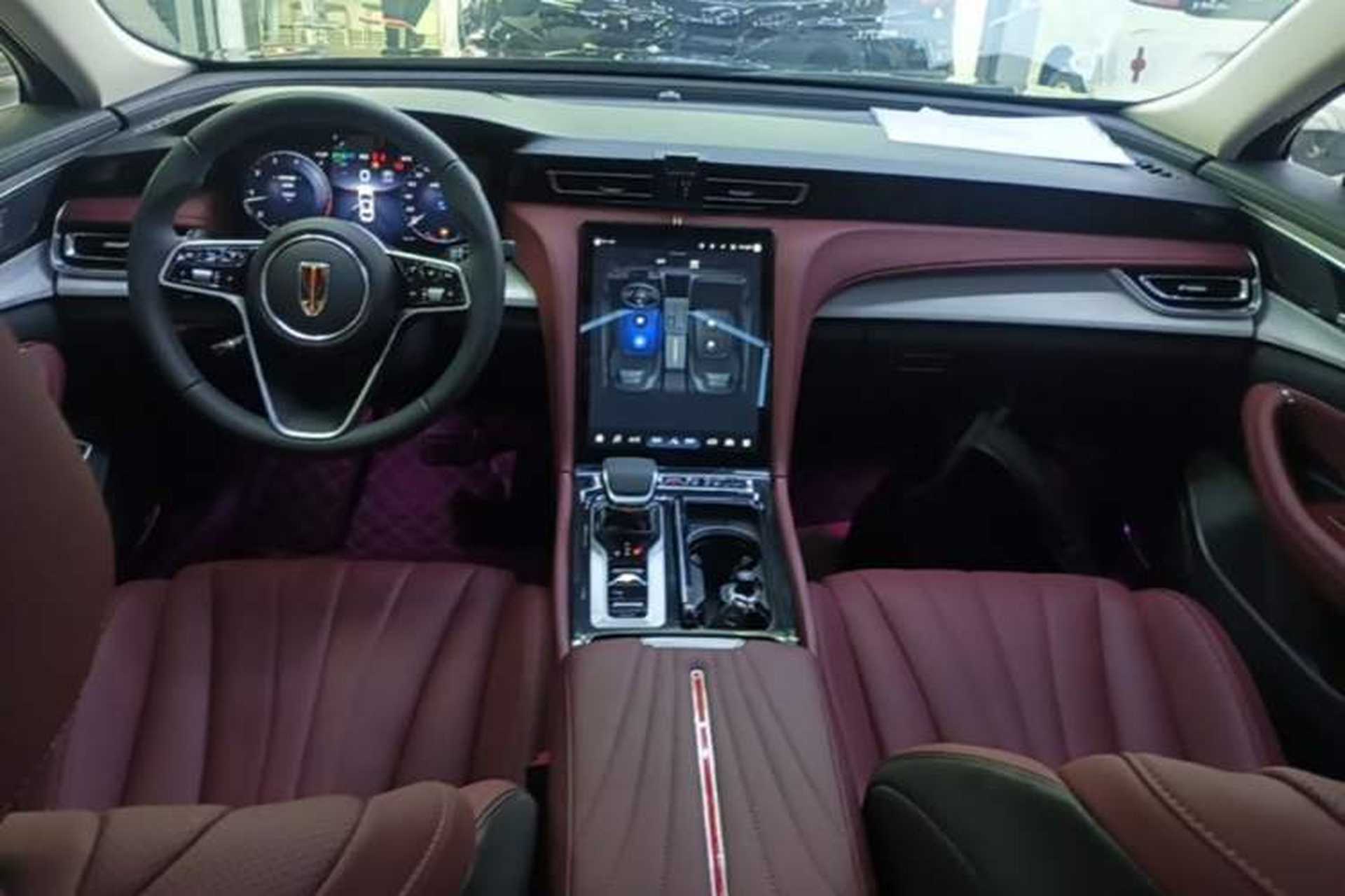 Used Hongqi H5 2025 2.0T Automatic Flagship 500 000th Unit Anniversary Edition Center Console