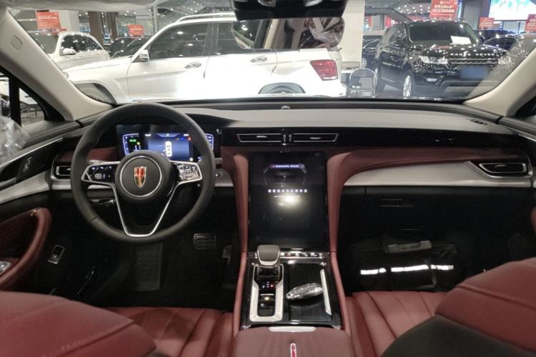 Used Hongqi H5 2025 1.5T DCT Qiyun 500 000th Unit Commemorative Edition Center Console