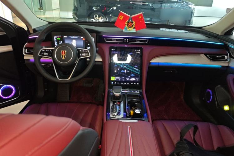 Used Hongqi H5 2025 1.5T DCT Qiyun 500 000th Unit Commemorative Edition Center Console