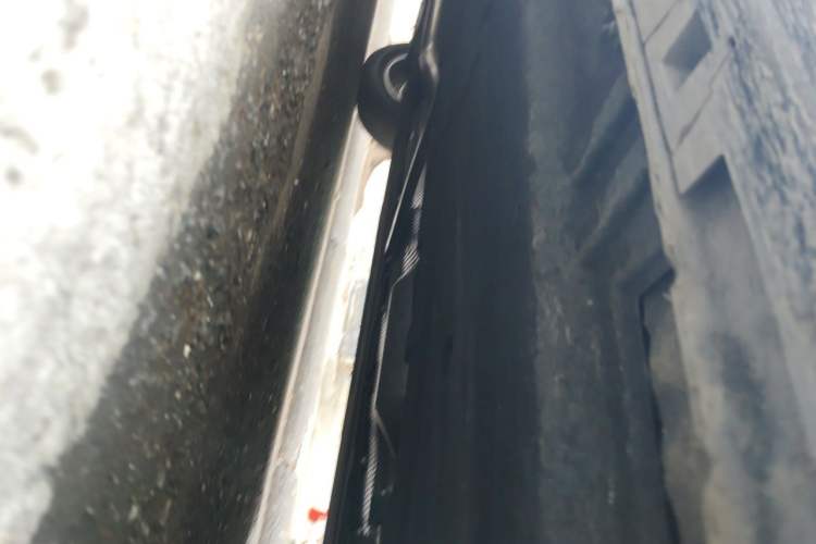 Used Hongqi H5 2025 1.5T DCT Qiyun 500 000th Unit Commemorative Edition Chassis Front Right