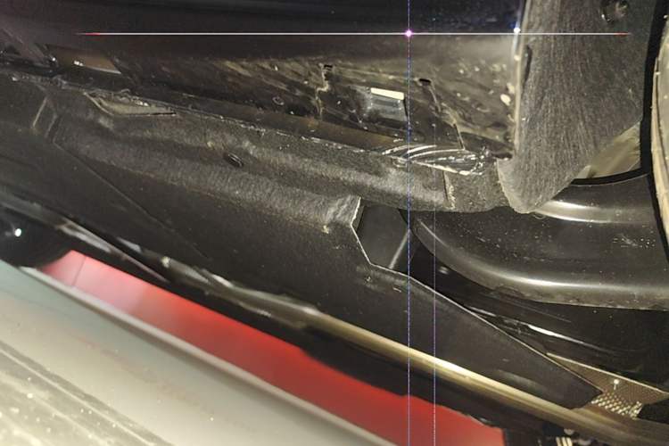 Used Hongqi H5 2025 1.5T DCT Xuan Ying Edition Chassis Rear Left