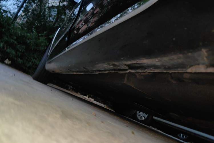 Used Hongqi H5 2025 2.0T Automatic Flagship 500 000th Unit Anniversary Edition Chassis Rear Left