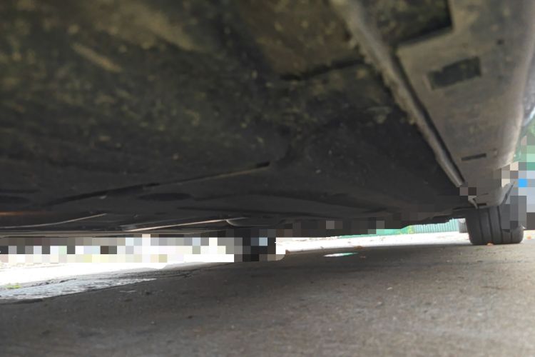 Used Hongqi H5 2025 2.0T Automatic Xuan Ying Edition Chassis Rear Right