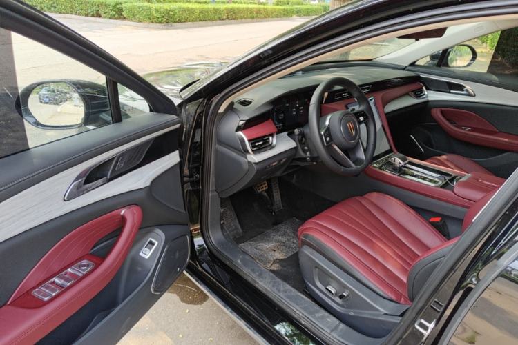 Used Hongqi H5 2025 1.5T DCT Qiyun 500 000th Unit Commemorative Edition Driver Seat
