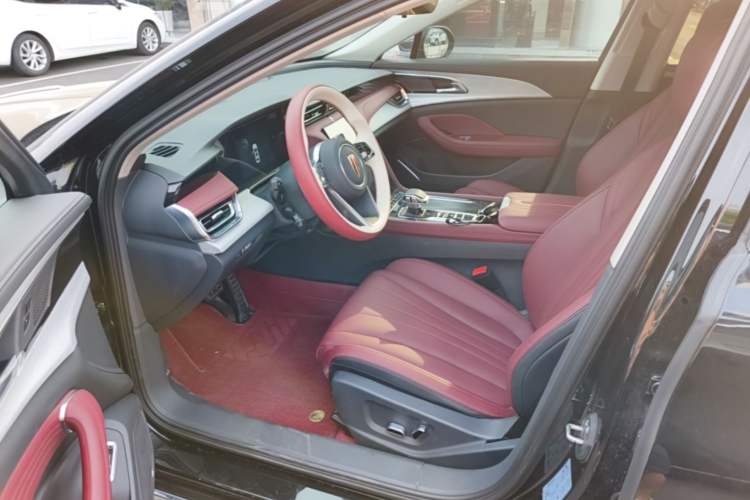 Used Hongqi H5 2025 1.5T DCT Qiyun 500 000th Unit Commemorative Edition Driver Seat