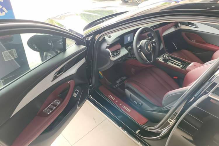 Used Hongqi H5 2025 1.5T DCT Qiyun 500 000th Unit Commemorative Edition Driver Seat