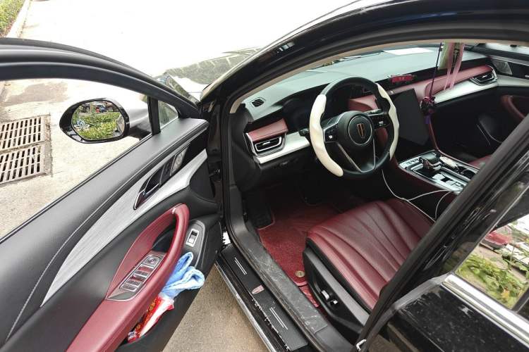 Used Hongqi H5 2025 1.5T DCT Qiyun 500 000th Unit Commemorative Edition Driver Seat