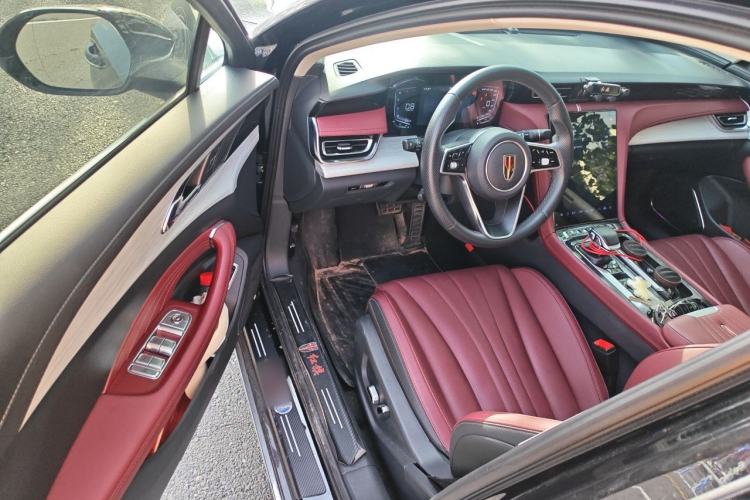 Used Hongqi H5 2025 1.5T DCT Qiyun 500 000th Unit Commemorative Edition Driver Seat