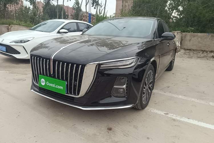Used Hongqi H5 2025 2.0T Automatic Flag Edition – 500 000 Units Commemorative Version Guazi used car, China used car export, Used car for sale, Used Hongqi cars, Cheapest cars for sale