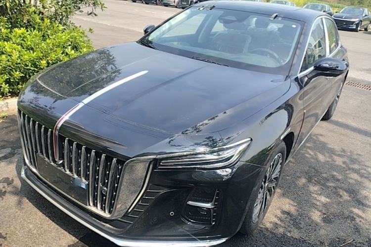 Used Hongqi H5 2025 2.0T Automatic Flag Edition – 500 000 Units Commemorative Version Guazi used car, China used car export, Used car for sale, Used cars, Cheapest cars for sale