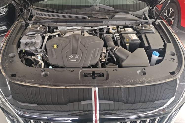 Used Hongqi H5 2025 2.0T Automatic Flag Edition – 500 000 Units Commemorative Version Engine Bay