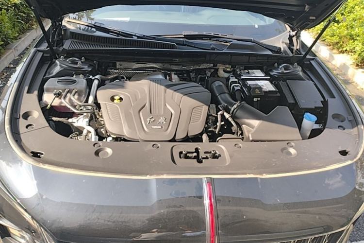 Used Hongqi H5 2025 2.0T Automatic Xuan Ying Edition Engine Bay