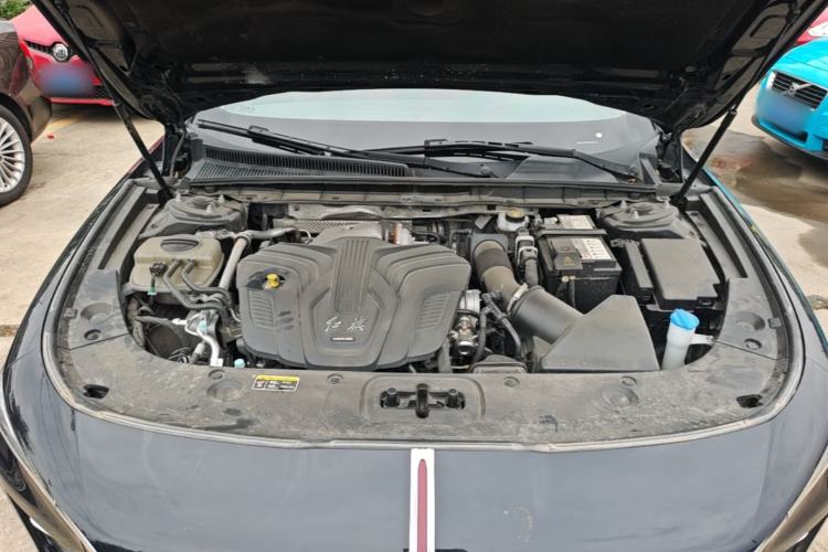 Used Hongqi H5 2025 2.0T Automatic Flag Edition – 500 000 Units Commemorative Version Engine Bay