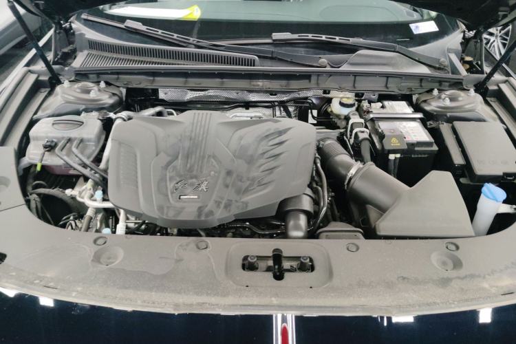 Used Hongqi H5 2025 1.5T DCT Qiyun 500 000th Unit Commemorative Edition Engine Bay