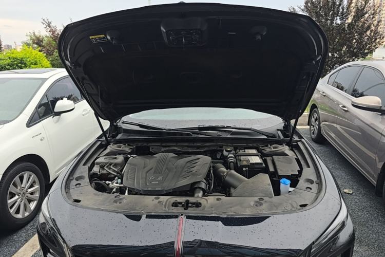 Used Hongqi H5 2025 1.5T DCT Xuan Ying Edition Engine Bay
