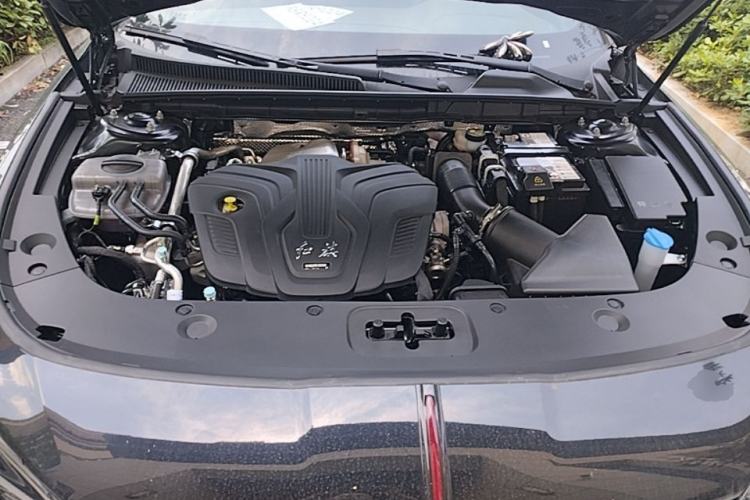 Used Hongqi H5 2025 2.0T Automatic Xuan Ying Edition Engine Bay