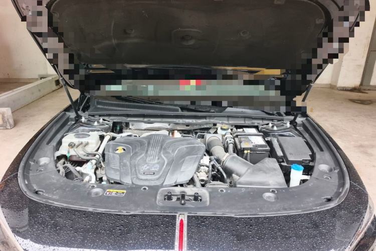 Used Hongqi H5 2025 2.0T Automatic Flag Edition – 500 000 Units Commemorative Version Engine Bay