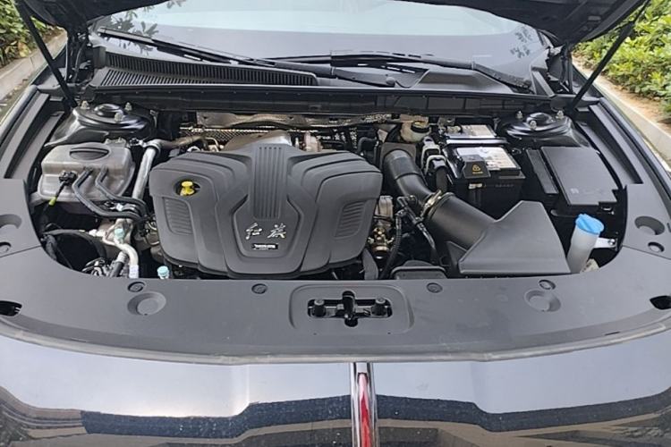 Used Hongqi H5 2025 2.0T Automatic Xuan Ying Edition Engine Bay