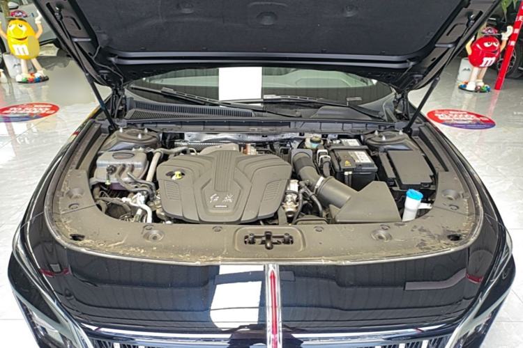 Used Hongqi H5 2025 2.0T Automatic Flag Edition – 500 000 Units Commemorative Version Engine Bay