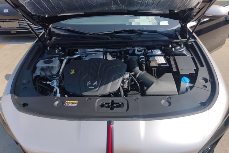 Used Hongqi H5 2025 2.0T Automatic Xuan Ying Edition Engine Bay