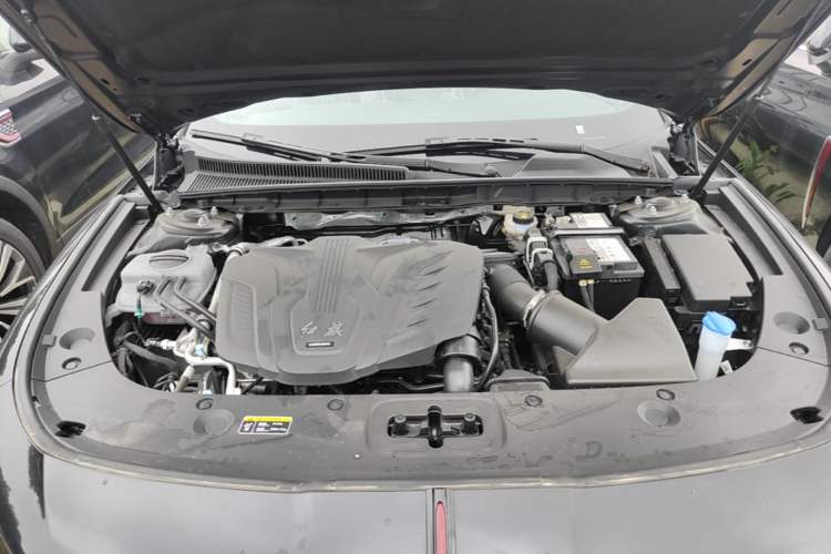 Used Hongqi H5 2025 1.5T DCT Xuan Ying Edition Engine Bay