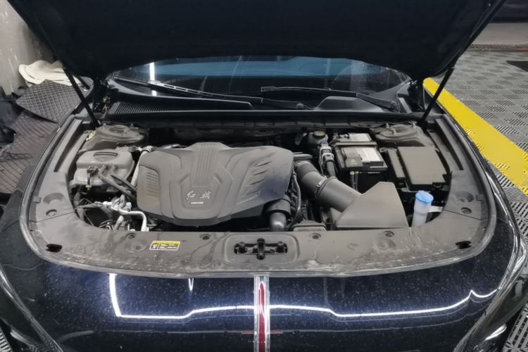 Used Hongqi H5 2025 1.5T DCT Qiyun 500 000th Unit Commemorative Edition Engine Bay