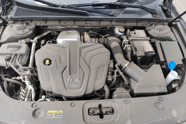 Used Hongqi H5 2025 2.0T Automatic Flag Edition – 500 000 Units Commemorative Version Engine Bay