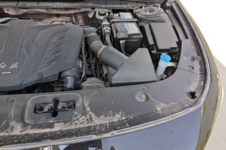 Used Hongqi H5 2025 1.5T DCT Qiyun 500 000th Unit Commemorative Edition Engine Bay Left