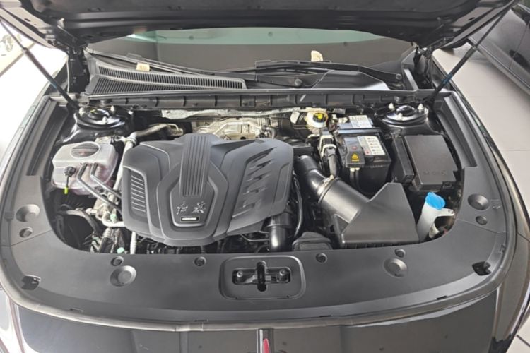 Used Hongqi H5 2025 1.5T DCT Xuan Ying Edition Engine Bay