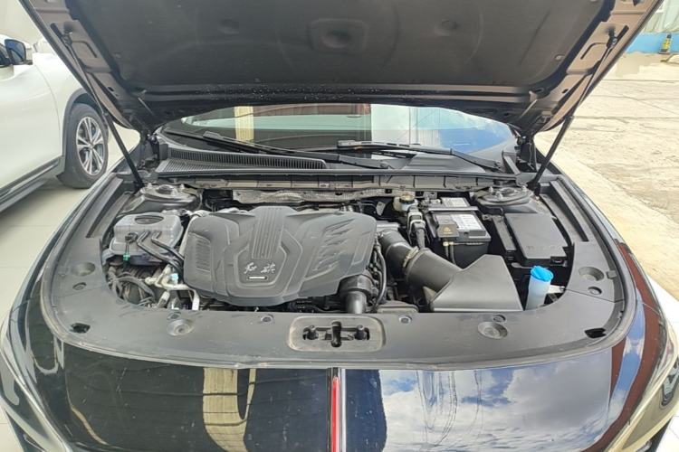 Used Hongqi H5 2025 Model 1.5T DCT Xuan Ying 2 Million Units Commemorative Edition Engine Bay