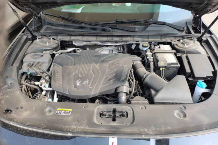 Used Hongqi H5 2025 1.5T DCT Qiyun 500 000th Unit Commemorative Edition Engine Bay