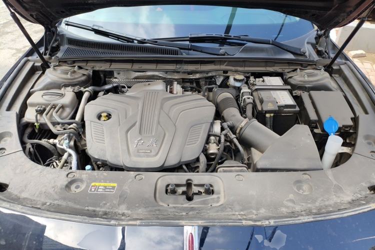 Used Hongqi H5 2025 2.0T Automatic Flag Edition – 500 000 Units Commemorative Version Engine Bay