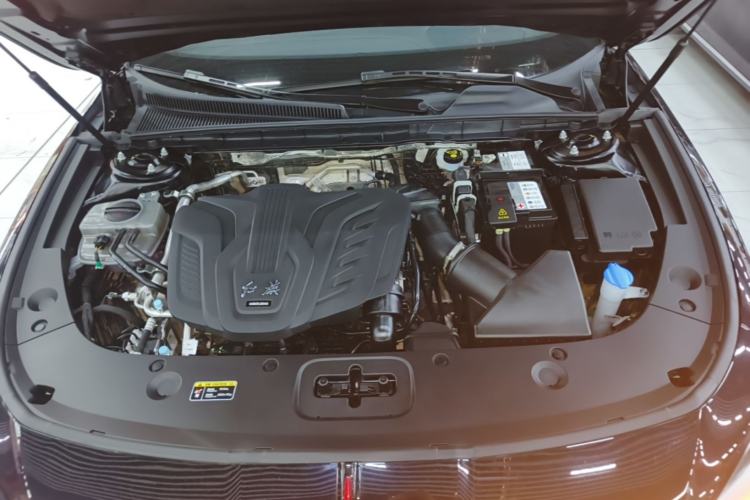 Used Hongqi H5 2025 1.5T DCT Xuan Ying Edition Engine Bay