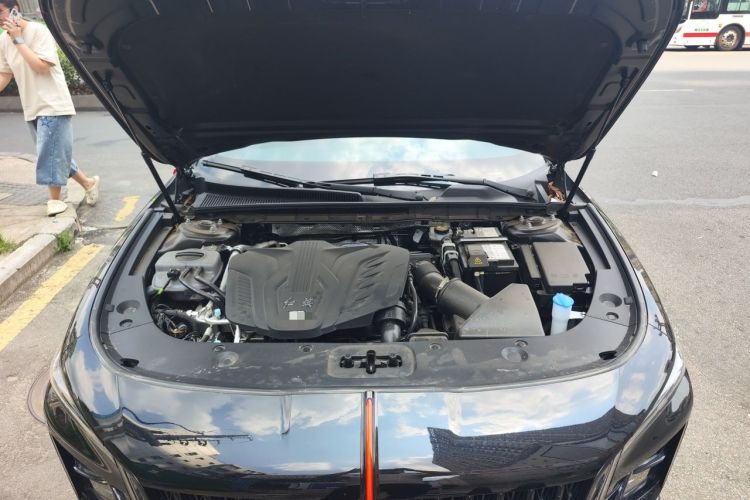 Used Hongqi H5 2025 1.5T DCT Xuan Ying Edition Engine Bay