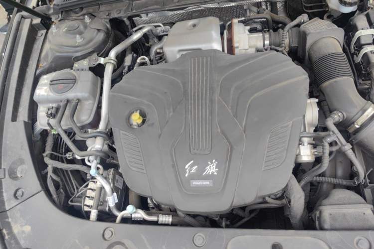 Used Hongqi H5 2025 2.0T Automatic Xuan Ying Edition Engine Bay Right