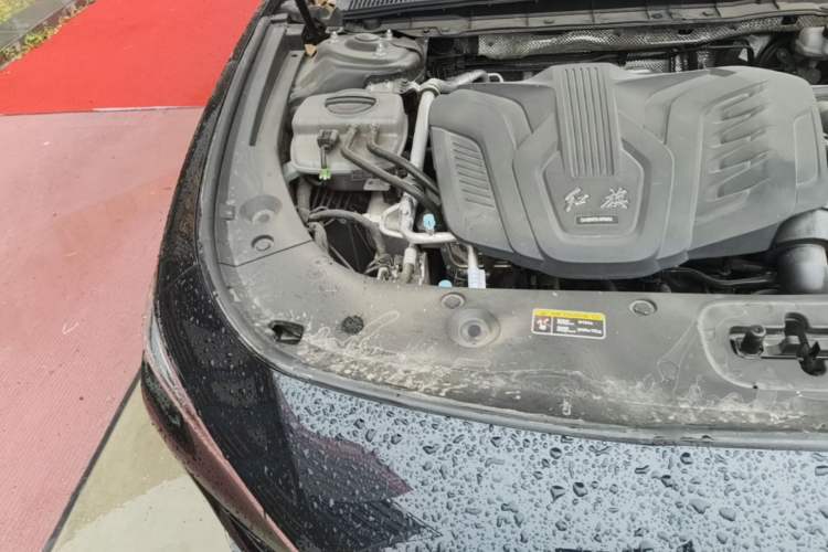 Used Hongqi H5 2025 1.5T DCT Qiyun 500 000th Unit Commemorative Edition Engine Bay Right