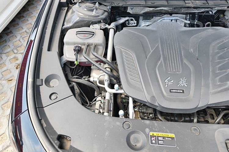 Used Hongqi H5 2025 1.5T DCT Qiyun 500 000th Unit Commemorative Edition Engine Bay Right