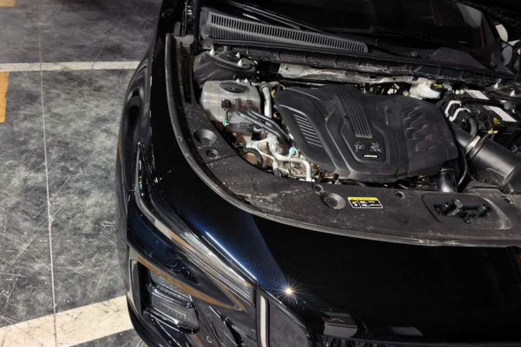 Used Hongqi H5 2025 1.5T DCT Xuan Ying Edition Engine Bay Right