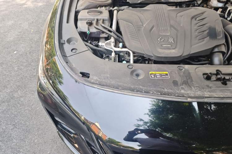Used Hongqi H5 2025 1.5T DCT Xuan Ying Edition Engine Bay Right