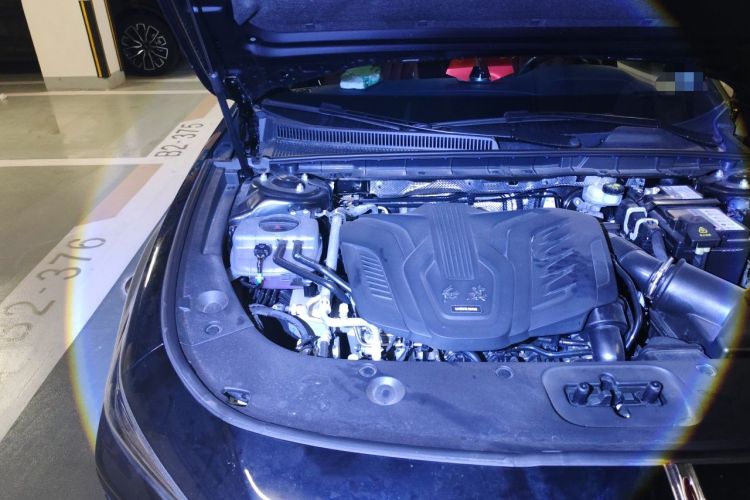 Used Hongqi H5 2025 1.5T DCT Qiyun 500 000th Unit Commemorative Edition Engine Bay Right
