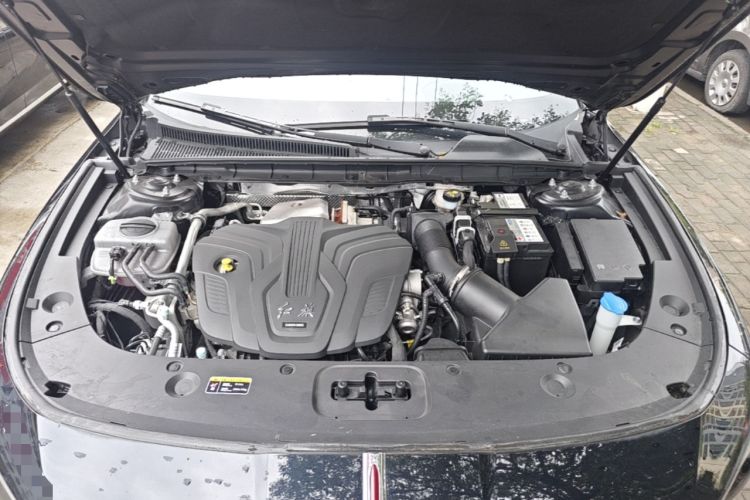 Used Hongqi H5 2025 2.0T Automatic Flag Edition – 500 000 Units Commemorative Version Engine Bay