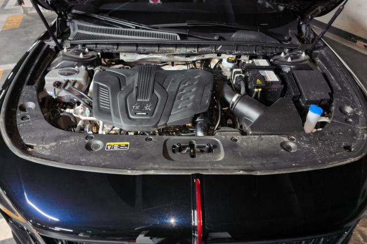 Used Hongqi H5 2025 1.5T DCT Xuan Ying Edition Engine Bay