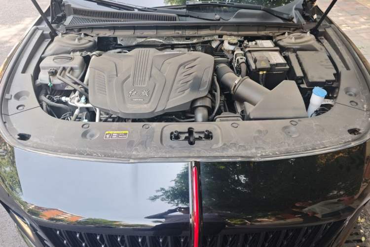 Used Hongqi H5 2025 1.5T DCT Xuan Ying Edition Engine Bay