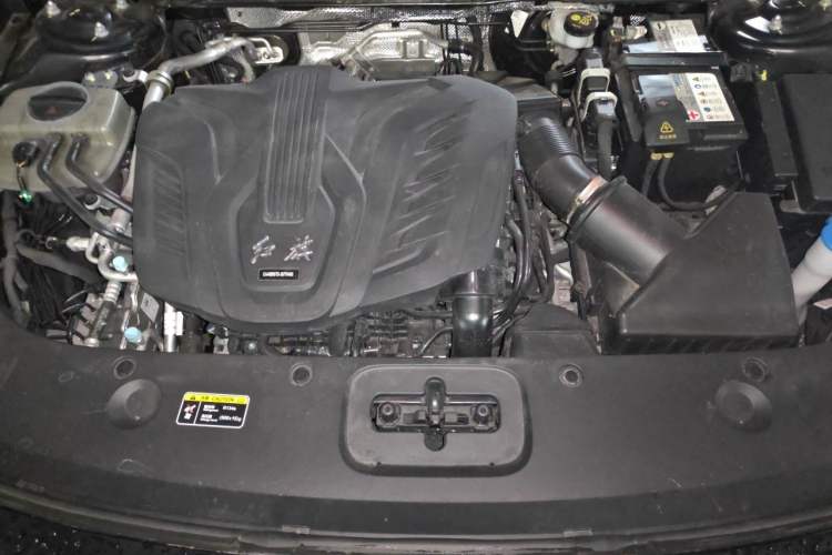 Used Hongqi H5 2025 1.5T DCT Qiyun 500 000th Unit Commemorative Edition Engine Bay