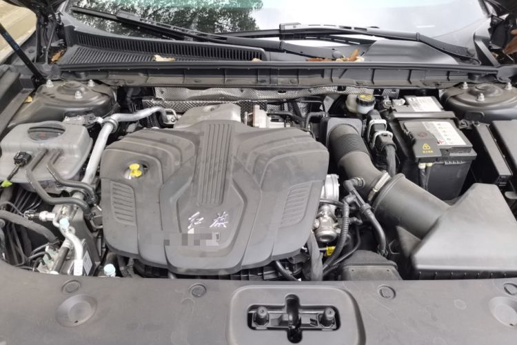 Used Hongqi H5 2025 2.0T Automatic Flag Edition – 500 000 Units Commemorative Version Engine Bay