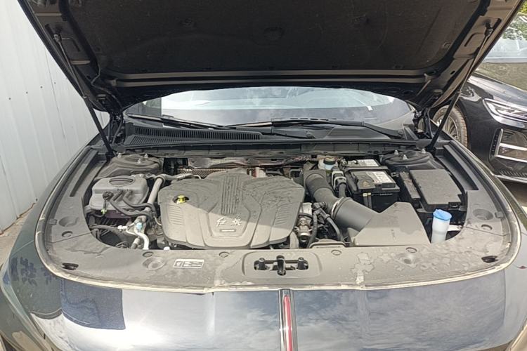 Used Hongqi H5 2025 2.0T Automatic Xuan Ying Edition Engine Bay