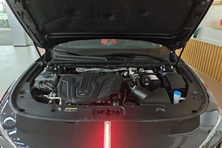 Used Hongqi H5 2025 1.5T DCT Qiyun 500 000th Unit Commemorative Edition Engine Bay